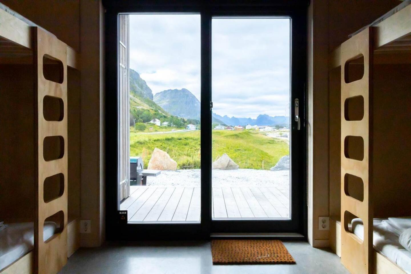 Exclusive Beach House Ramberg - Your Private Oasis Exteriér fotografie