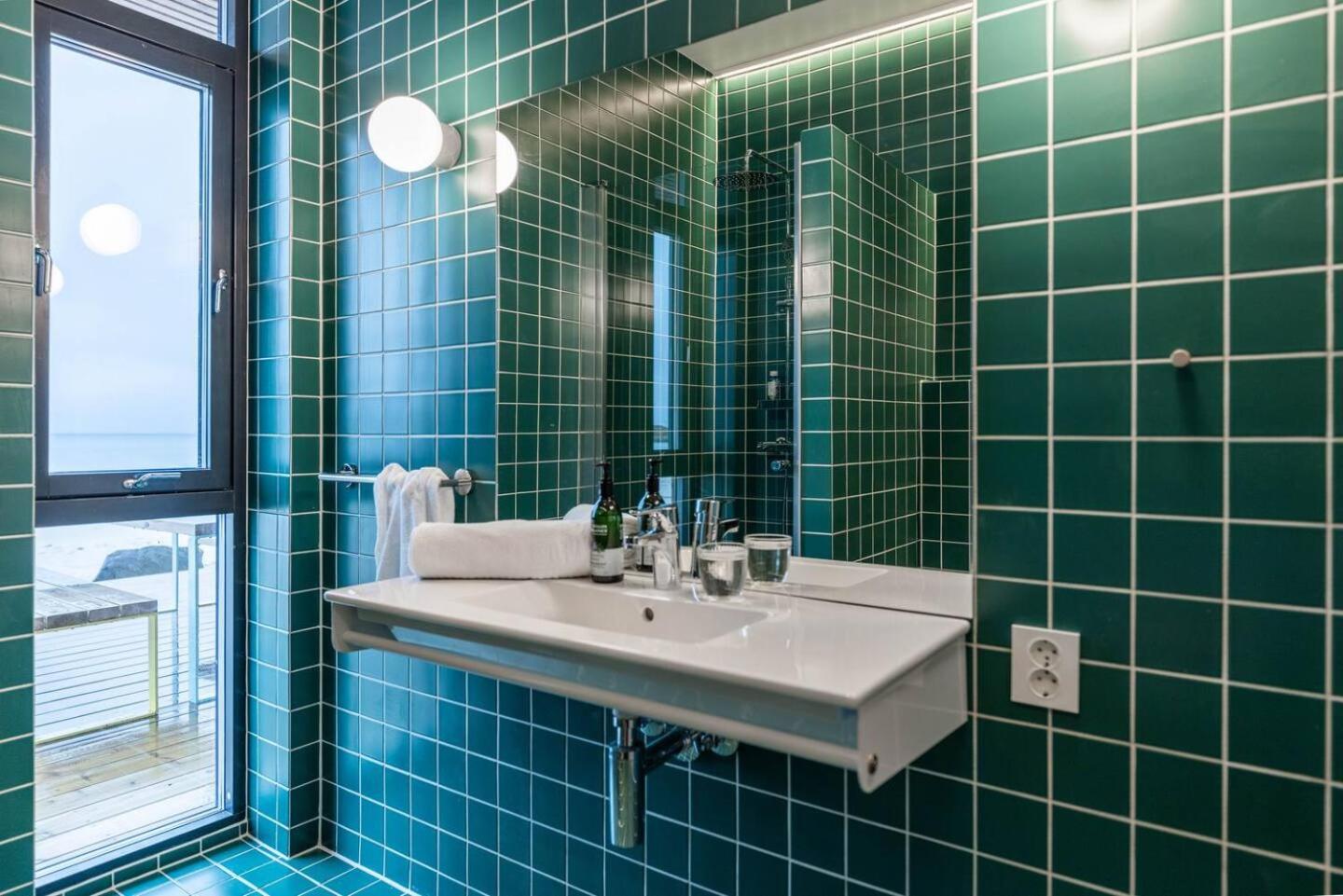 Exclusive Beach House Ramberg - Your Private Oasis Exteriér fotografie