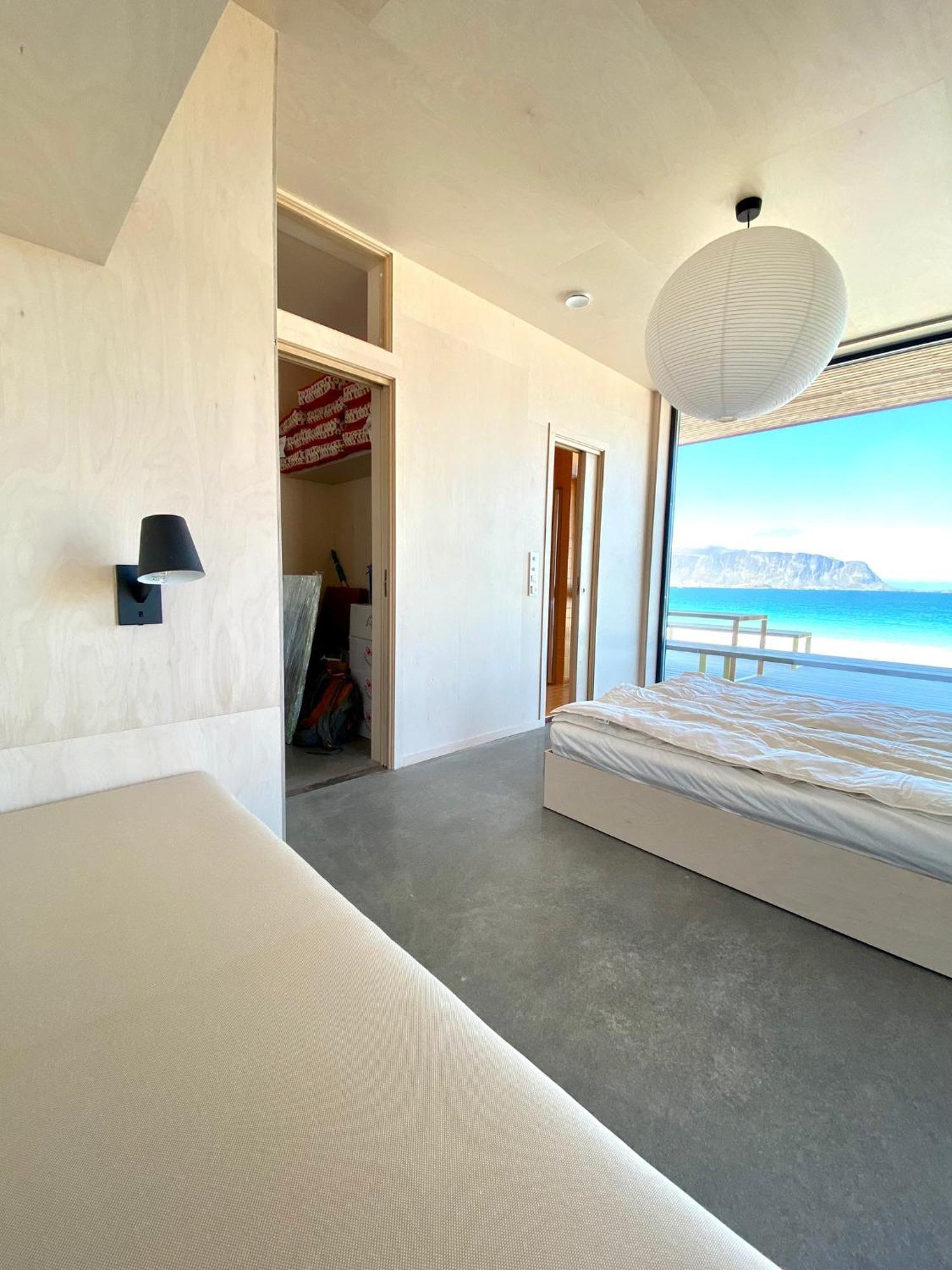 Exclusive Beach House Ramberg - Your Private Oasis Exteriér fotografie